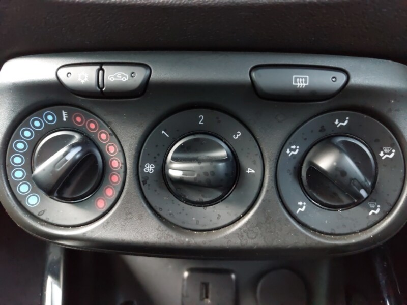 Used Vauxhall ADAM 2018 for sale - 77832560: Photo 19