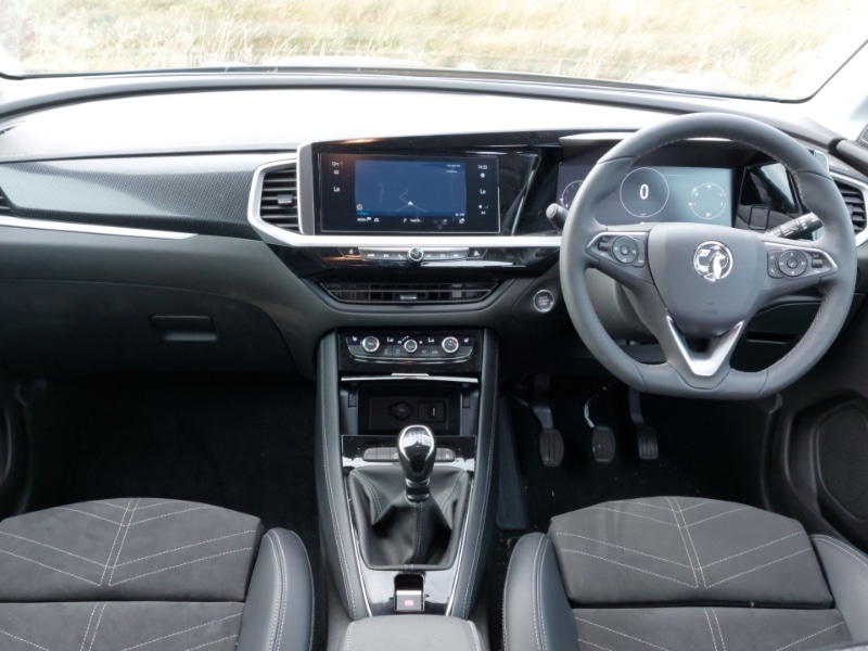 Used Vauxhall Grandland 2024 for sale - 77173906: Photo 2