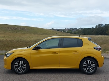 Used Peugeot 208 2023 for sale - 76078723: Photo