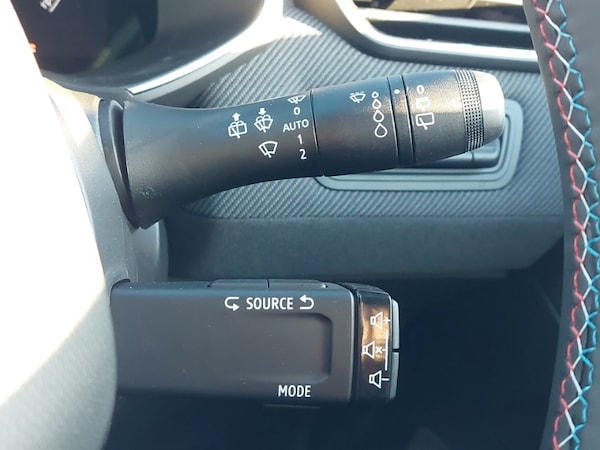 Used Renault Clio 2025 for sale - 76246449: Photo 17