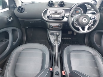 Used smart fortwo 2017 for sale - 78885147: Photo