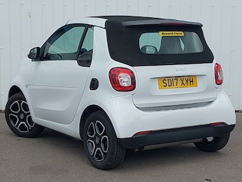 Used smart fortwo 2017 for sale - 78885147: Photo