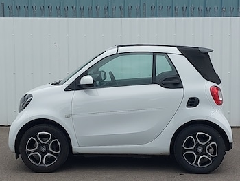 Used smart fortwo 2017 for sale - 78885147: Photo