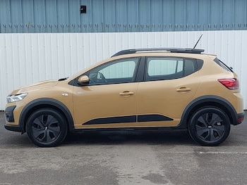 Used Dacia Sandero Stepway 2025 for sale - 78013689: Photo