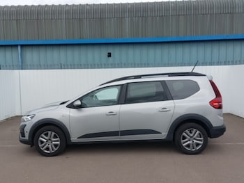 Used Dacia Jogger 2023 for sale - 78669576: Photo