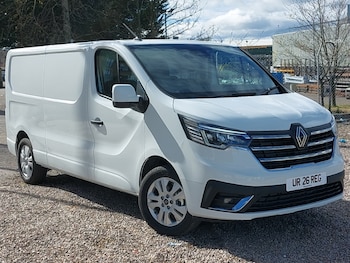 Renault Trafic feature image