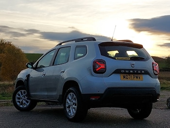Used Dacia Duster 2022 for sale - 76456148: Photo