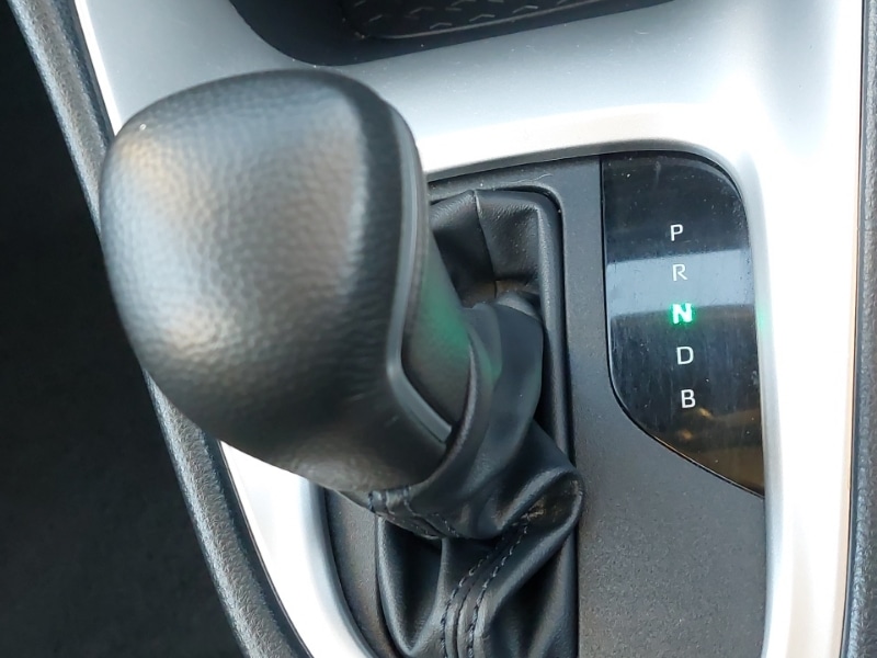 Used Toyota Yaris 2024 for sale - 76893835: Photo 19