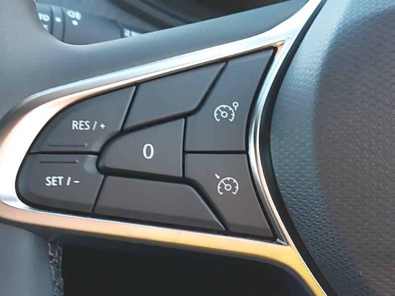 Used Renault Clio 2025 for sale - 76885346: Photo 14