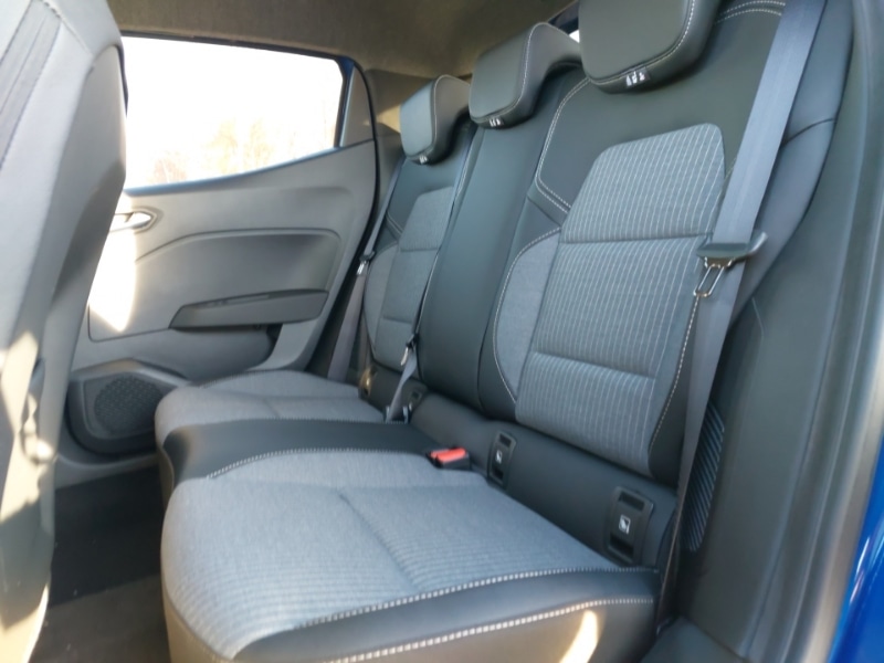 Used Renault Clio 2025 for sale - 76885346: Photo 6