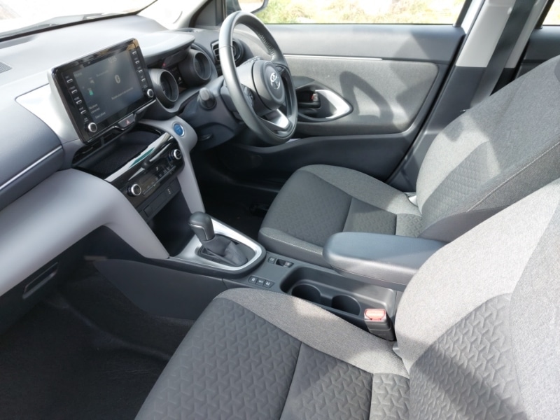 Used Toyota Yaris Cross 2022 for sale - 76537268: Photo 5