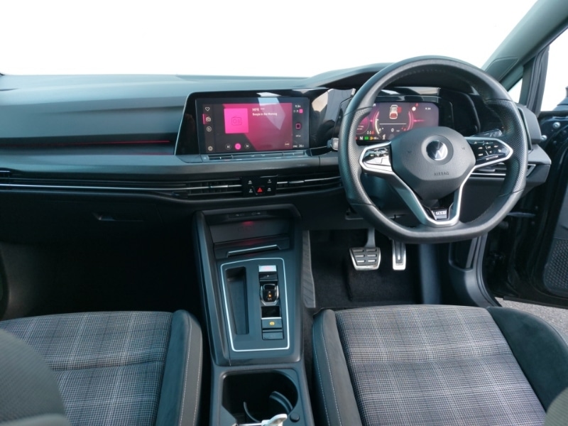 Used Volkswagen Golf 2020 for sale - 78203432: Photo 2