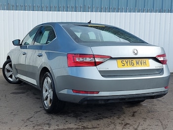 Used Skoda Superb 2016 for sale - 78932880: Photo