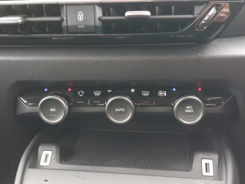 Used Citroen C4 2022 for sale - 76533196: Photo 17