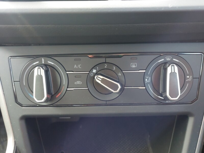 Used Volkswagen Polo 2018 for sale - 77889580: Photo 18