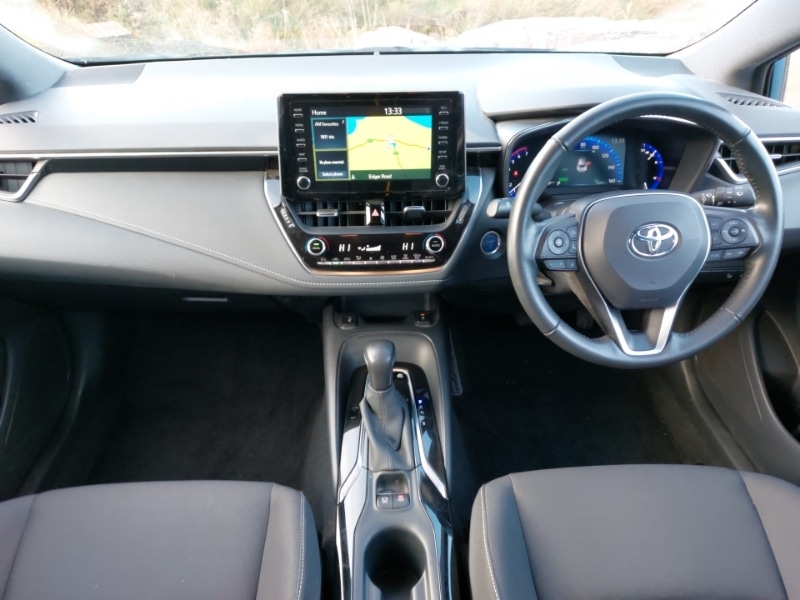 Used Toyota Corolla 2020 for sale - 76683773: Photo 2