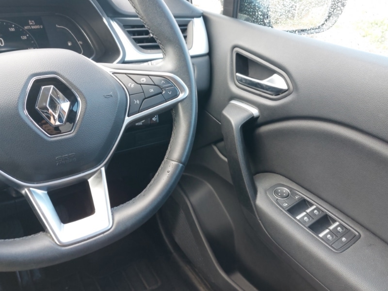 Used Renault Captur 2022 for sale - 76839141: Photo 10