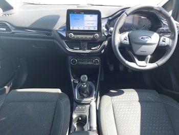 Used Ford Fiesta 2019 for sale - 79101488: Photo