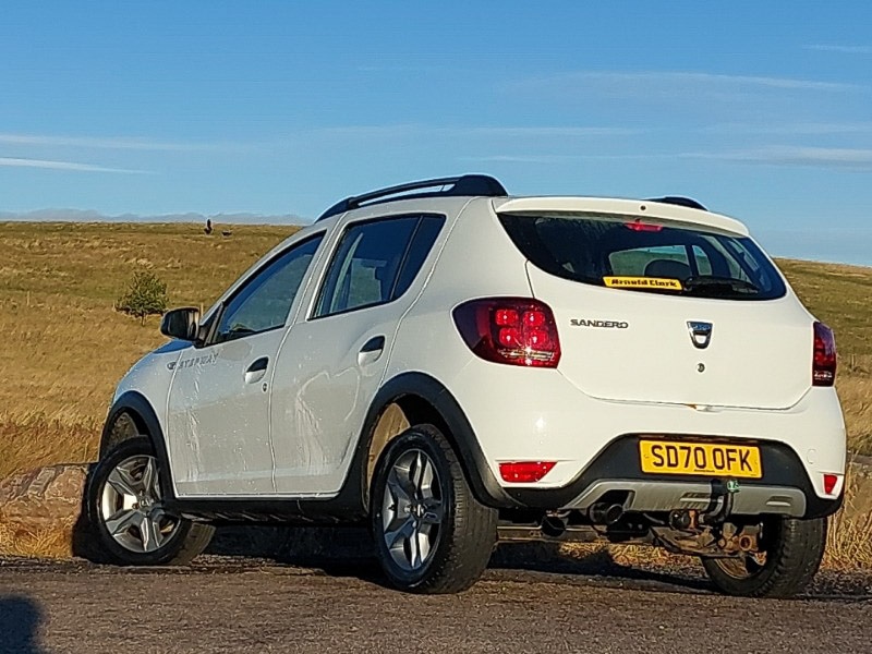 Used Dacia Sandero Stepway 2020 for sale - 76408145: Photo 3