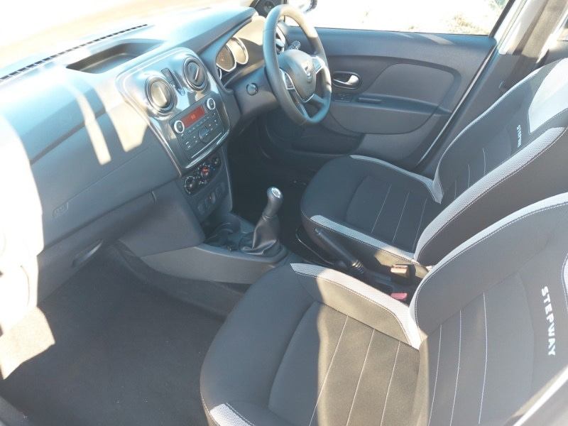 Used Dacia Sandero Stepway 2020 for sale - 76408145: Photo 5