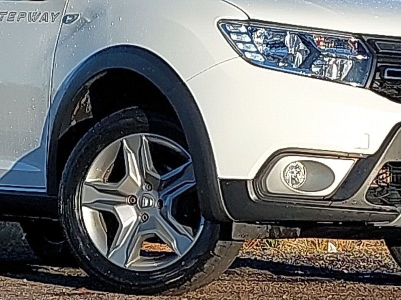 Used Dacia Sandero Stepway 2020 for sale - 76408145: Photo 9