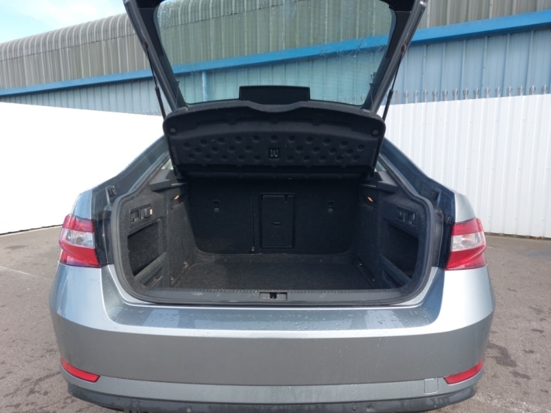 Used Skoda Superb 2016 for sale - 77889568: Photo 8