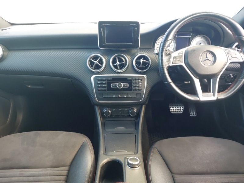 Used Mercedes-Benz A-Class 2015 for sale - 77907817: Photo 2