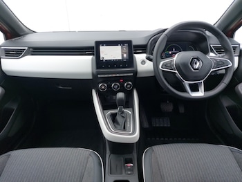 Used Renault Clio 2023 for sale - 79452321: Photo