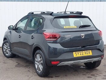 Used Dacia Sandero Stepway 2022 for sale - 77663982: Photo