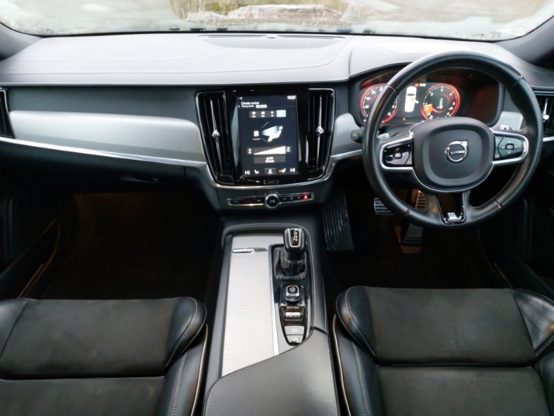 Used Volvo S90 2019 for sale - 76911651: Photo 2