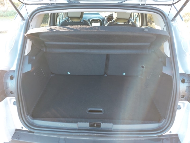 Used Renault Captur 2019 for sale - 76533202: Photo 8