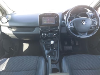 Used Renault Clio 2018 for sale - 78355414: Photo