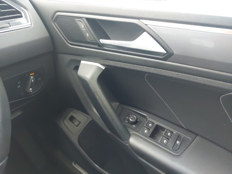 Used Volkswagen Tiguan 2019 for sale - 77992577: Photo 15