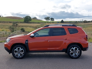 Used Dacia Duster 2022 for sale - 76116273: Photo