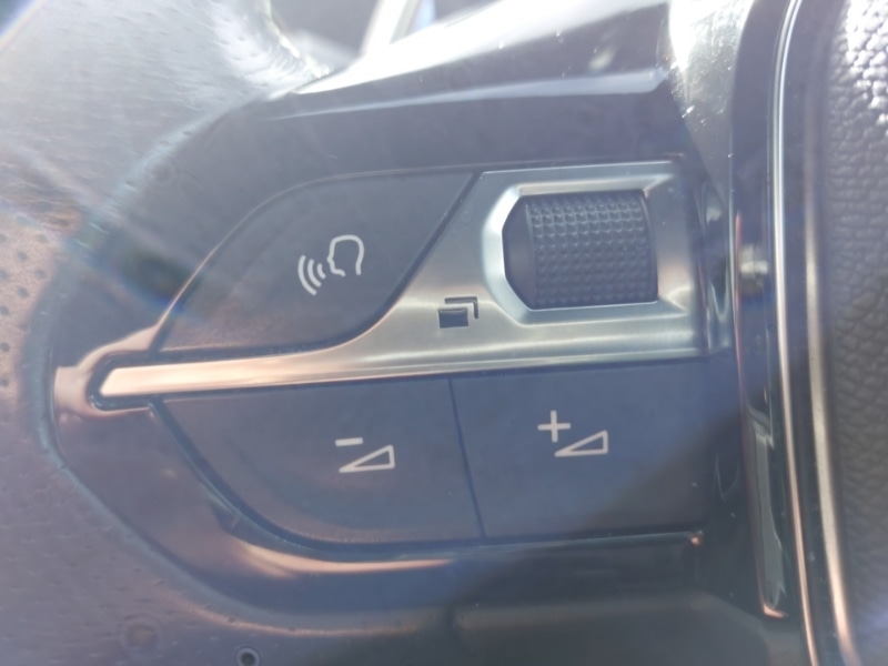 Used Peugeot 208 2020 for sale - 77922635: Photo 13