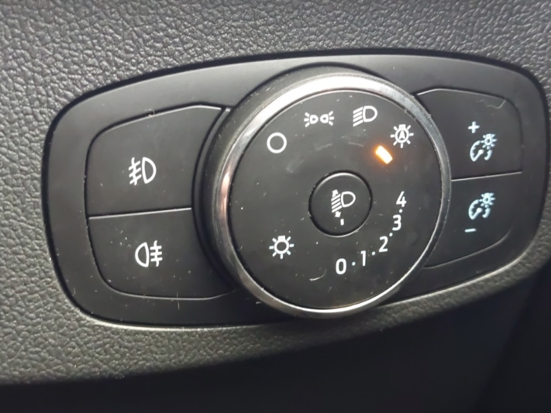 Used Ford Focus 2023 for sale - 77669897: Photo 17