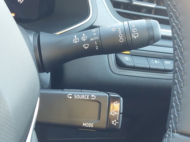 Used Renault Captur 2025 for sale - 76970636: Photo 18