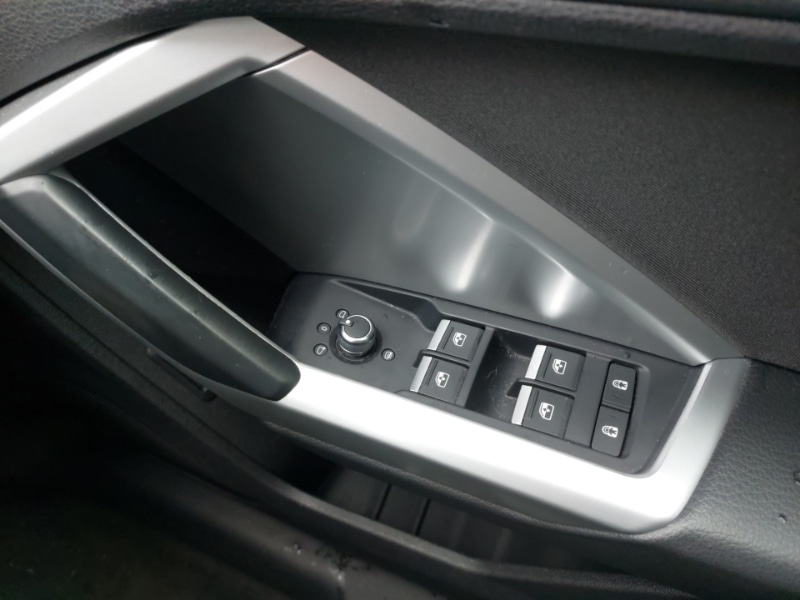 Used Audi Q3 2019 for sale - 77761410: Photo 13