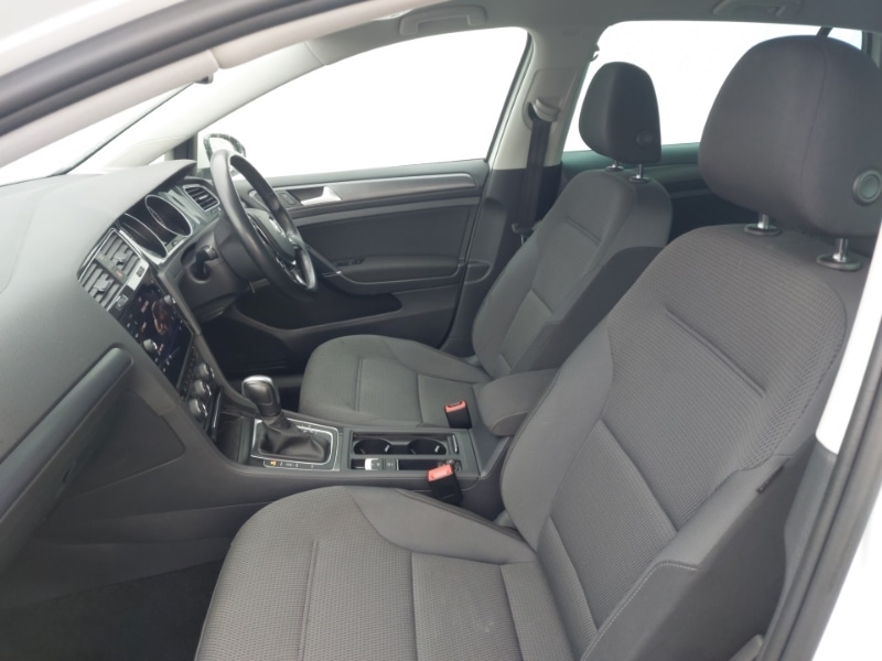 Used Volkswagen Golf 2020 for sale - 77992574: Photo 5