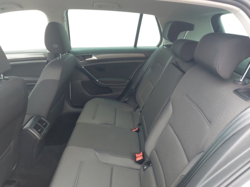 Used Volkswagen Golf 2020 for sale - 77992574: Photo 6