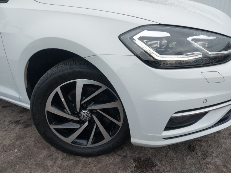 Used Volkswagen Golf 2020 for sale - 77992574: Photo 9