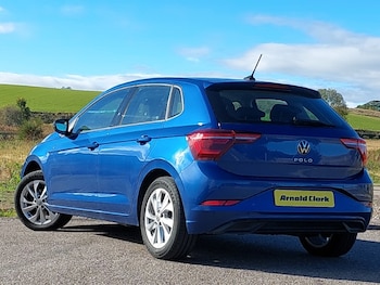 Used Volkswagen Polo 2024 for sale - 76199358: Photo