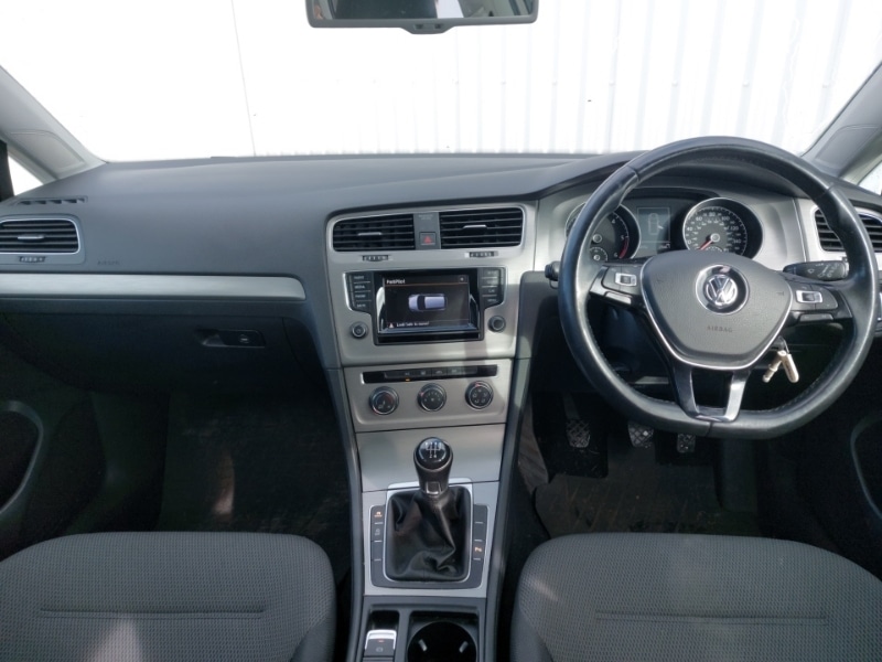 Used Volkswagen Golf 2014 for sale - 77964238: Photo 2