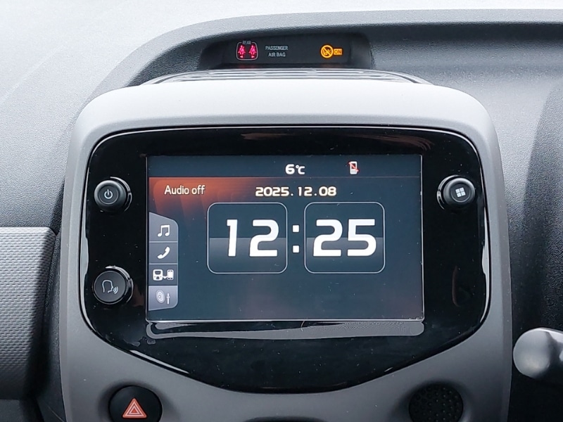 Used Peugeot 108 2018 for sale - 76893807: Photo 11