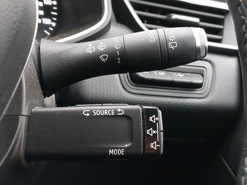 Used Renault Clio 2020 for sale - 76369808: Photo 17