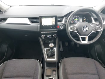 Used Renault Captur 2024 for sale - 77165247: Photo
