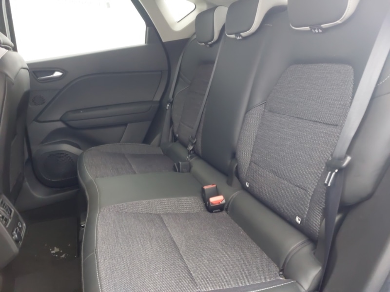 Used Renault Captur 2024 for sale - 77165247: Photo 6