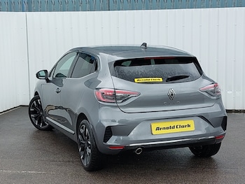 Used Renault Clio 2025 for sale - 79101495: Photo