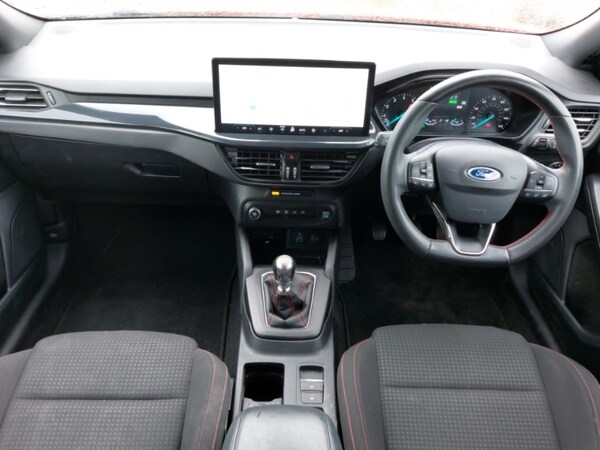Used Ford Focus 2023 for sale - 75767883: Photo 2
