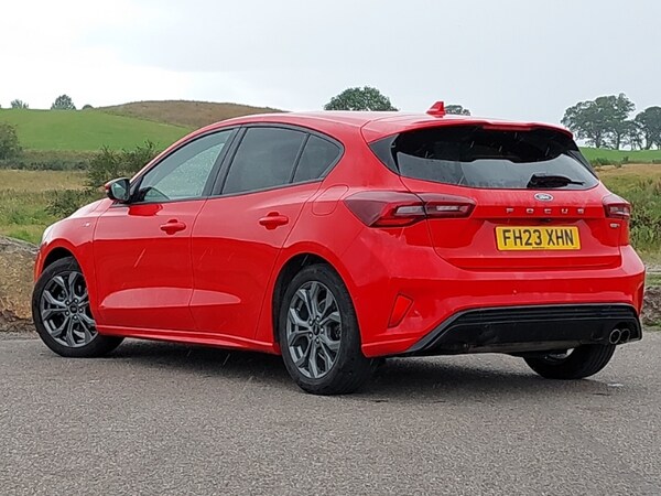 Used Ford Focus 2023 for sale - 75767883: Photo 3